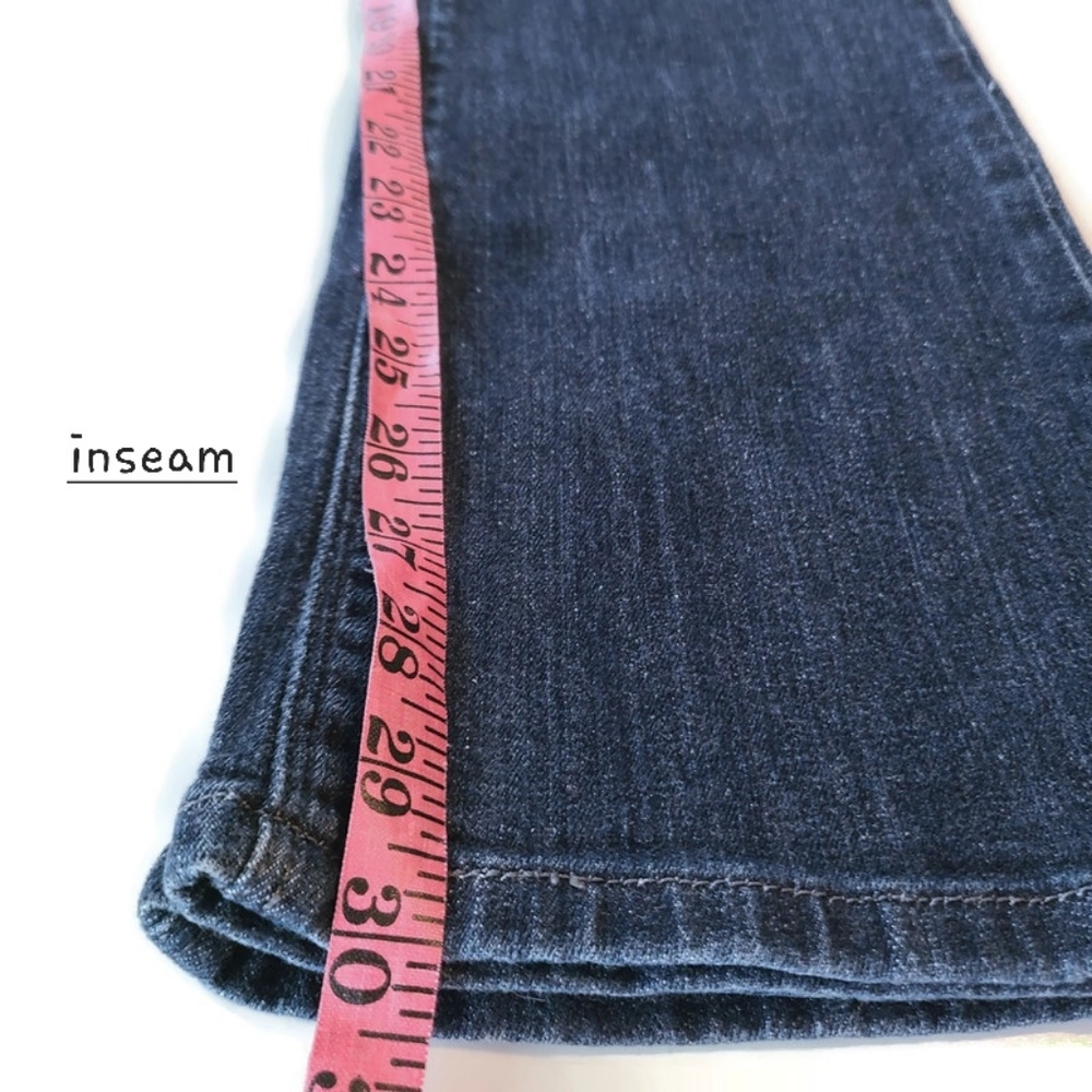 *SOLD* Levi's 515 Mid Rise Bootcut Jeans Dark Denim Women's Size 4M 27x32 - Picture 5 of 9